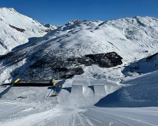 600x480_Snowpark_top