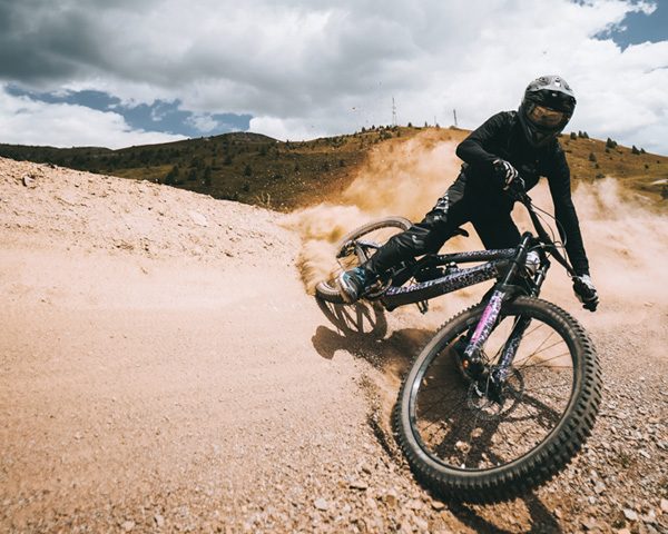 Biker parabolica pista Mottolino Bikepark Livigno