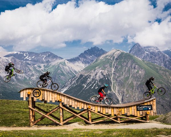 Struttura onda area Slopestyle Mottolino Bikepark Livigno