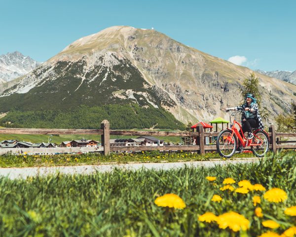 MOT-600x480_In_Bici_per_Livigno