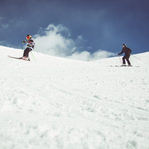 Famiglia sul Natural Pipe della ski area Mottolino a Livigno